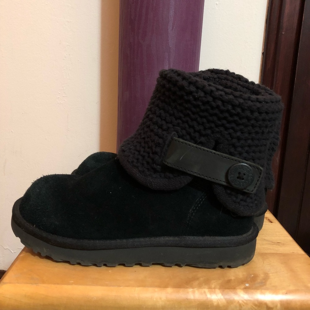 Black Ugg Shaina Boot, Sz 5